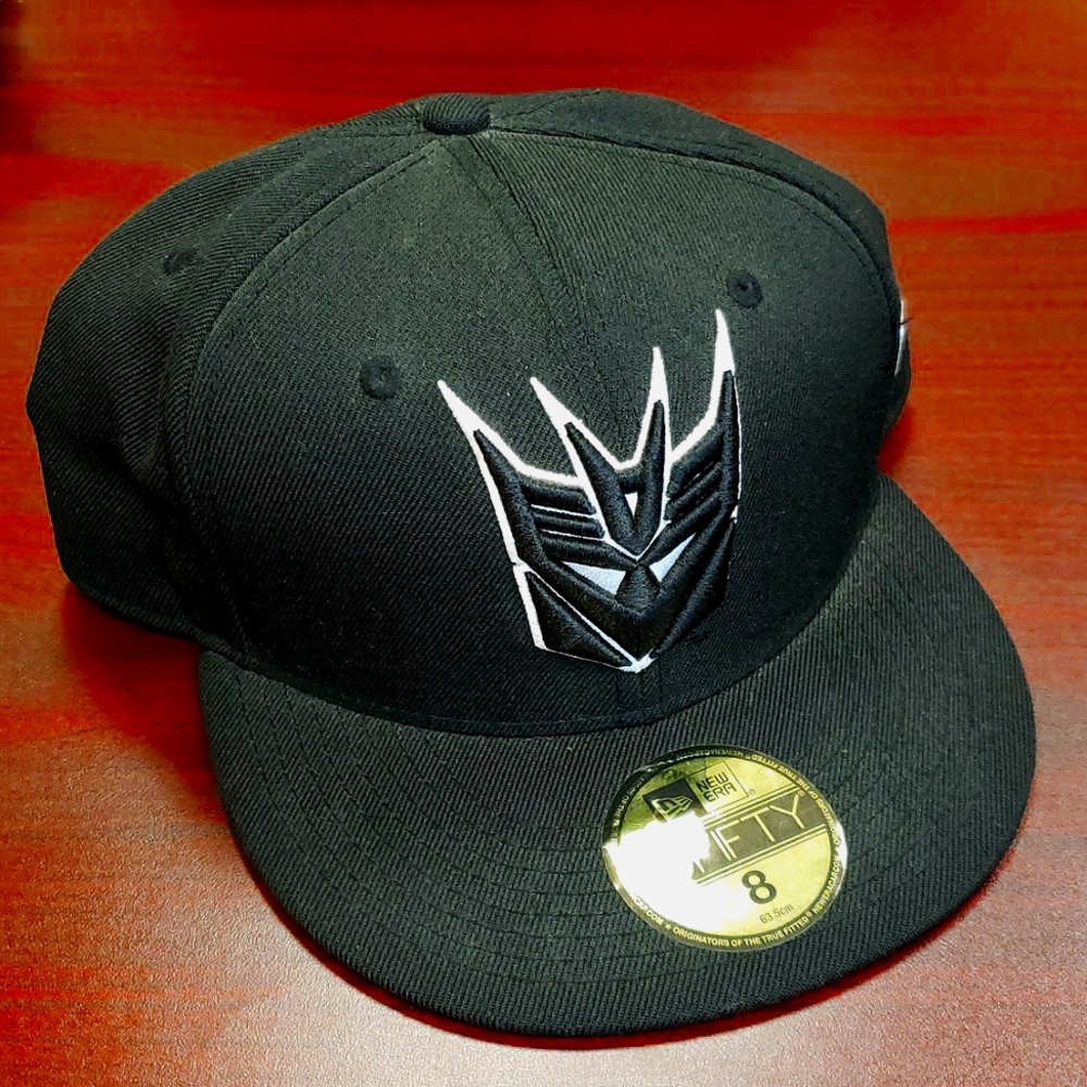 Transformers Decepticon New Era 59fifty Size 8 Fitted Hat